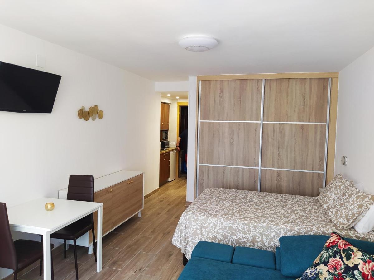 Apartmán Recien Reformado, Fire Stick Amazon, Wifi, 2 Pers, Centrico, 20 M Playa Torremolinos Exteriér fotografie